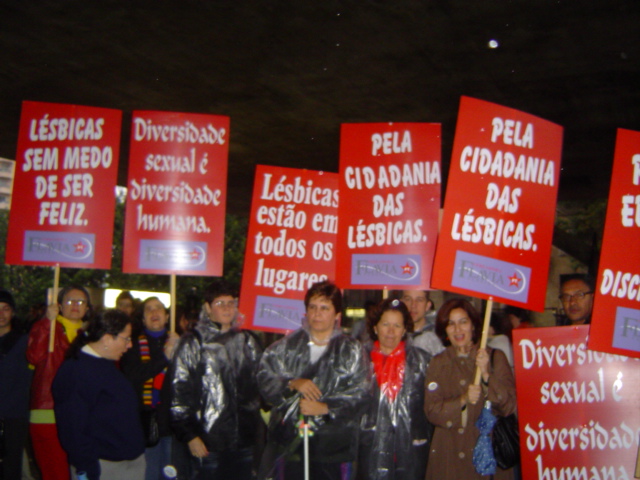 2004
